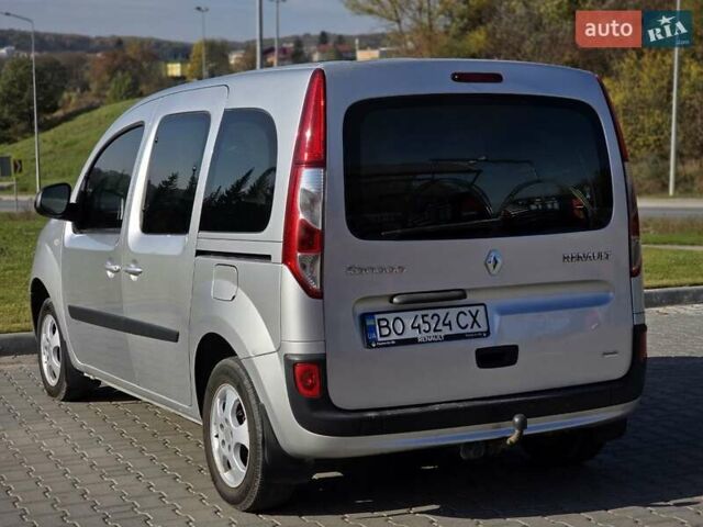 Рено Кєнгу 2017 у Тернополі на Automoto.ua Сірий Рено Кєнгу, об'ємом двигуна 1.5 л та пробігом 157 тис. км за 12699 $, фото 7 на Automoto.ua