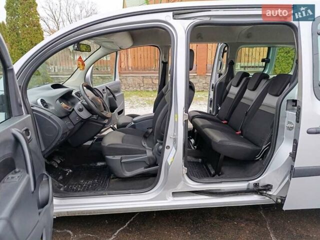 Серый Рено Кенгу, объемом двигателя 1.5 л и пробегом 198 тыс. км за 12800 $, фото 23 на Automoto.ua