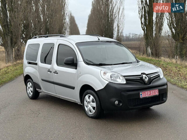 Серый Рено Кенгу, объемом двигателя 1.5 л и пробегом 191 тыс. км за 12800 $, фото 1 на Automoto.ua