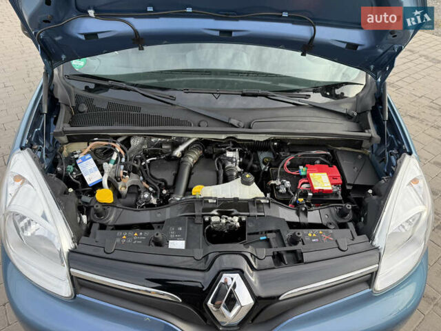 Серый Рено Кенгу, объемом двигателя 1.5 л и пробегом 112 тыс. км за 11950 $, фото 19 на Automoto.ua