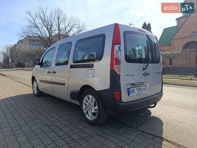 Серый Рено Кенгу, объемом двигателя 1.5 л и пробегом 198 тыс. км за 12800 $, фото 11 на Automoto.ua