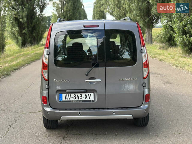 Сірий Рено Кєнгу, об'ємом двигуна 1.5 л та пробігом 202 тис. км за 12950 $, фото 12 на Automoto.ua