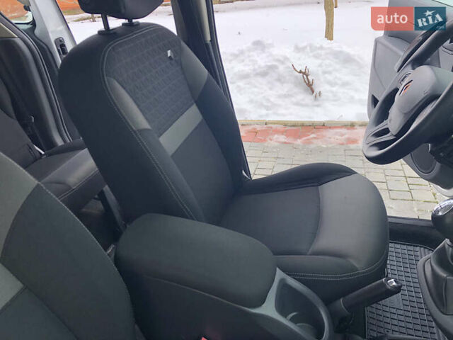 Сірий Рено Кєнгу, об'ємом двигуна 1.5 л та пробігом 163 тис. км за 13300 $, фото 33 на Automoto.ua