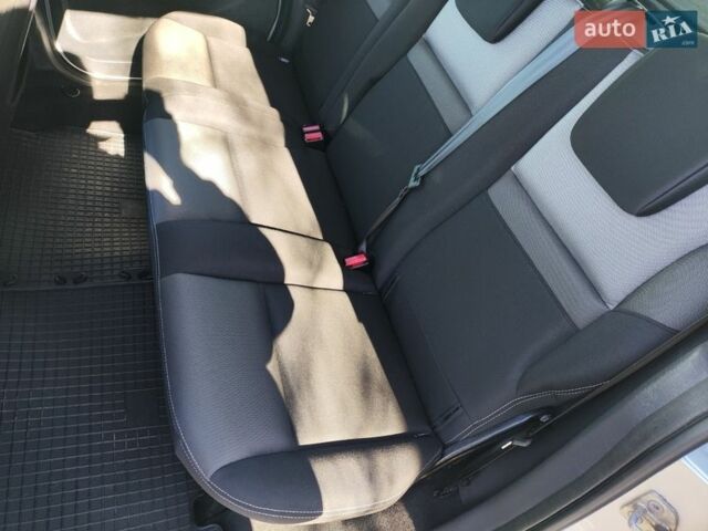 Сірий Рено Кєнгу, об'ємом двигуна 1.5 л та пробігом 171 тис. км за 13500 $, фото 24 на Automoto.ua