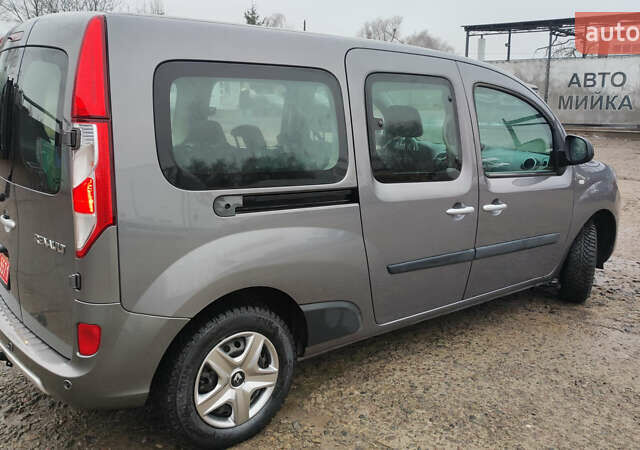 Сірий Рено Кєнгу, об'ємом двигуна 1.5 л та пробігом 111 тис. км за 15000 $, фото 3 на Automoto.ua