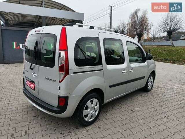 Серый Рено Кенгу, объемом двигателя 1.5 л и пробегом 145 тыс. км за 13300 $, фото 7 на Automoto.ua