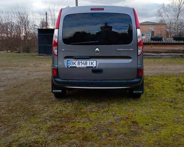 Серый Рено Кенгу, объемом двигателя 1.5 л и пробегом 99 тыс. км за 13400 $, фото 8 на Automoto.ua