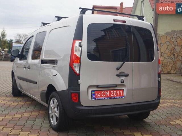 Рено Кєнгу 2018 у Самборе на Automoto.ua Сірий Рено Кєнгу, об'ємом двигуна 0 л та пробігом 72 тис. км за 11000 $, фото 12 на Automoto.ua