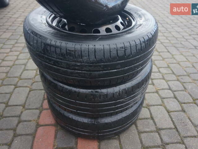 Сірий Рено Кєнгу, об'ємом двигуна 0 л та пробігом 79 тис. км за 11111 $, фото 66 на Automoto.ua