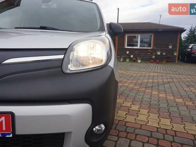 Рено Кєнгу 2018 у Самборе на Automoto.ua Сірий Рено Кєнгу, об'ємом двигуна 0 л та пробігом 72 тис. км за 11000 $, фото 24 на Automoto.ua