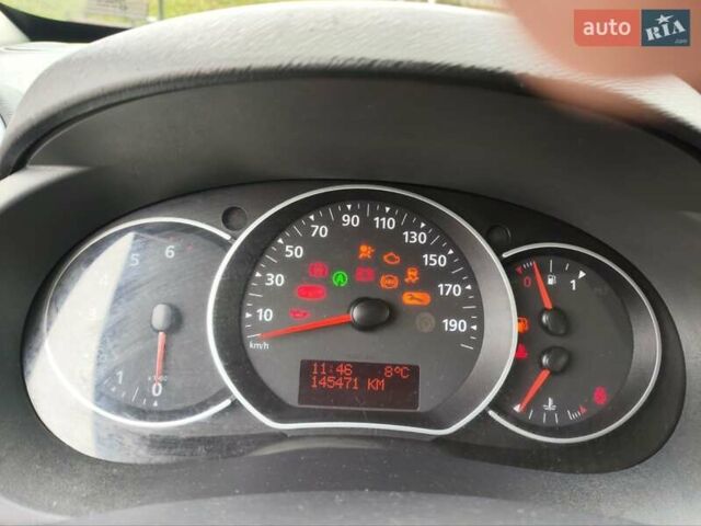 Серый Рено Кенгу, объемом двигателя 1.5 л и пробегом 145 тыс. км за 13300 $, фото 13 на Automoto.ua