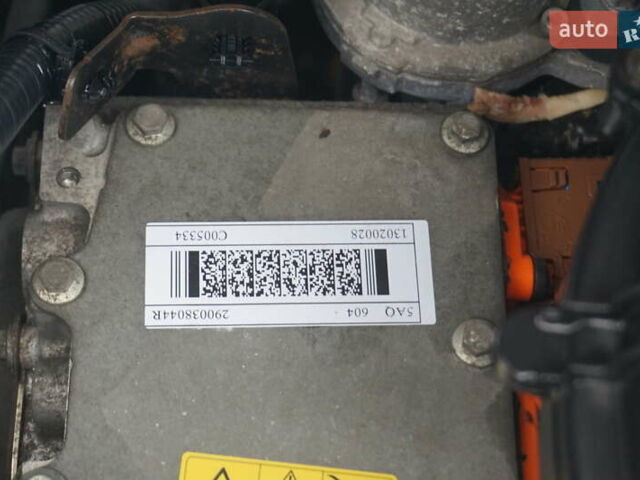 Сірий Рено Кєнгу, об'ємом двигуна 0 л та пробігом 79 тис. км за 11111 $, фото 58 на Automoto.ua