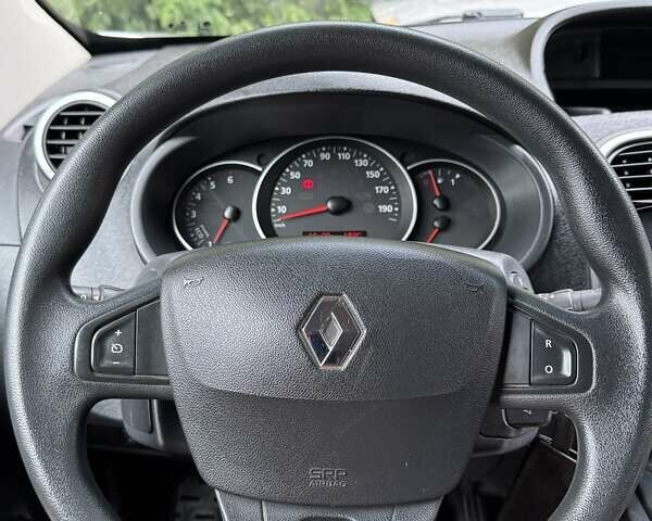 Рено Кенгу 2018 в Киеве на Automoto.ua Серый Рено Кенгу, объемом двигателя 1.5 л и пробегом 87 тыс. км за 14900 $, фото 5 на Automoto.ua