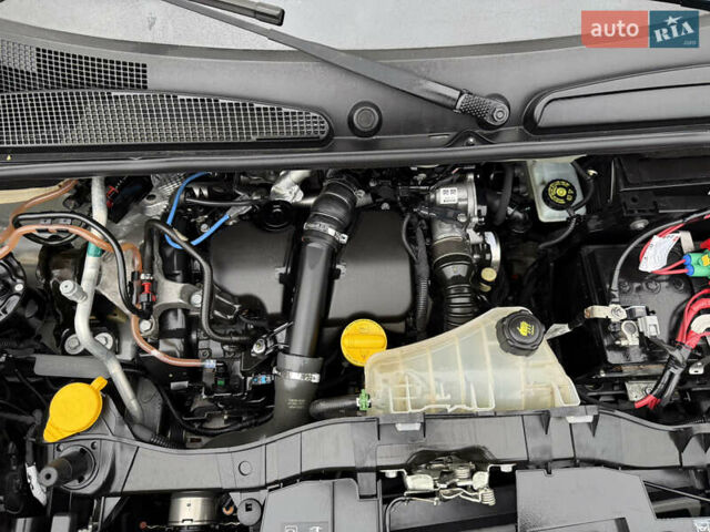 Серый Рено Кенгу, объемом двигателя 1.5 л и пробегом 170 тыс. км за 13999 $, фото 91 на Automoto.ua