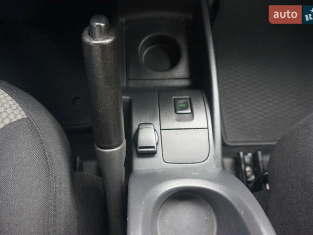 Рено Кєнгу 2018 у Самборе на Automoto.ua Сірий Рено Кєнгу, об'ємом двигуна 0 л та пробігом 72 тис. км за 11000 $, фото 40 на Automoto.ua