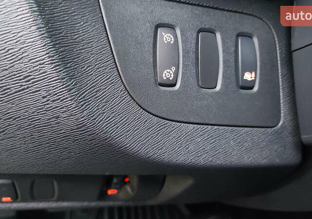 Сірий Рено Кєнгу, об'ємом двигуна 1.5 л та пробігом 111 тис. км за 15000 $, фото 27 на Automoto.ua