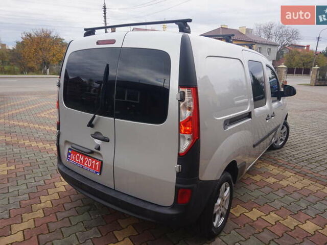 Рено Кєнгу 2018 у Самборе на Automoto.ua Сірий Рено Кєнгу, об'ємом двигуна 0 л та пробігом 72 тис. км за 11000 $, фото 20 на Automoto.ua