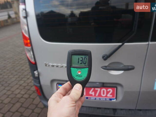 Сірий Рено Кєнгу, об'ємом двигуна 0 л та пробігом 79 тис. км за 11111 $, фото 72 на Automoto.ua