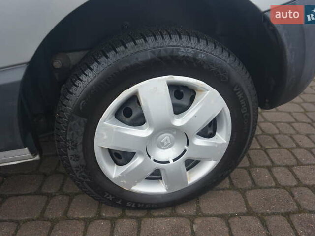 Сірий Рено Кєнгу, об'ємом двигуна 0 л та пробігом 79 тис. км за 11111 $, фото 64 на Automoto.ua