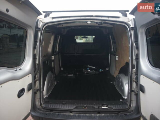 Рено Кєнгу 2018 у Самборе на Automoto.ua Сірий Рено Кєнгу, об'ємом двигуна 0 л та пробігом 72 тис. км за 11000 $, фото 51 на Automoto.ua