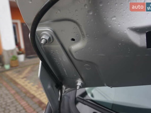 Рено Кєнгу 2018 у Самборе на Automoto.ua Сірий Рено Кєнгу, об'ємом двигуна 0 л та пробігом 72 тис. км за 11000 $, фото 58 на Automoto.ua