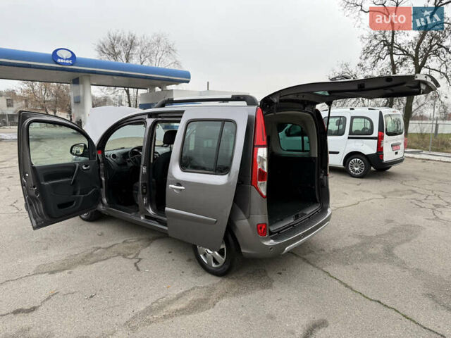 Серый Рено Кенгу, объемом двигателя 1.5 л и пробегом 170 тыс. км за 13999 $, фото 106 на Automoto.ua