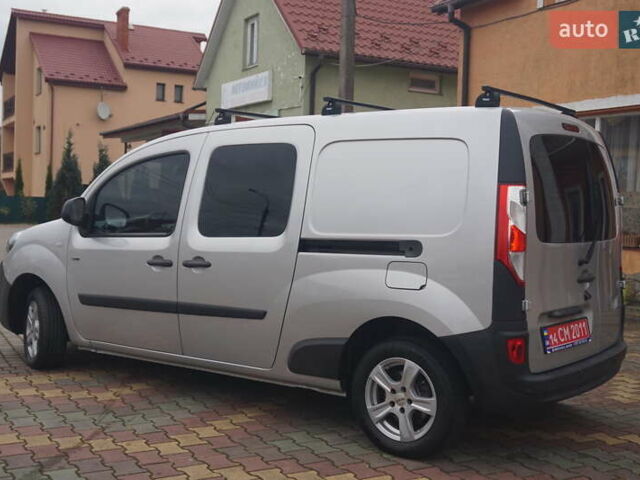 Рено Кєнгу 2018 у Самборе на Automoto.ua Сірий Рено Кєнгу, об'ємом двигуна 0 л та пробігом 72 тис. км за 11000 $, фото 13 на Automoto.ua