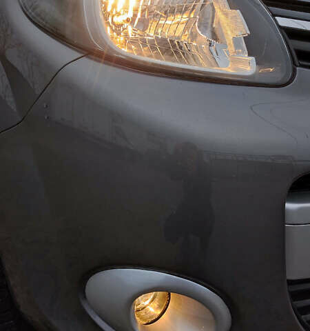 Сірий Рено Кєнгу, об'ємом двигуна 1.5 л та пробігом 111 тис. км за 15000 $, фото 31 на Automoto.ua