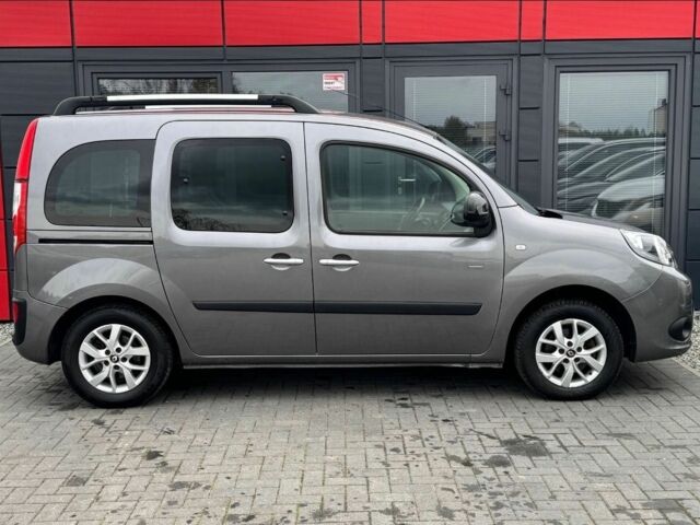 Серый Рено Кенгу, объемом двигателя 1.5 л и пробегом 179 тыс. км за 8500 $, фото 3 на Automoto.ua