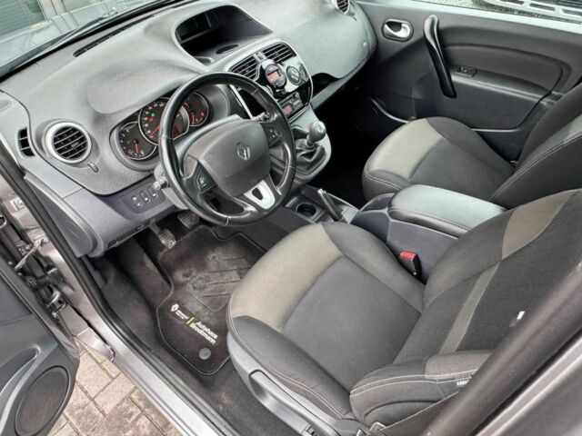 Серый Рено Кенгу, объемом двигателя 1.5 л и пробегом 179 тыс. км за 8500 $, фото 10 на Automoto.ua