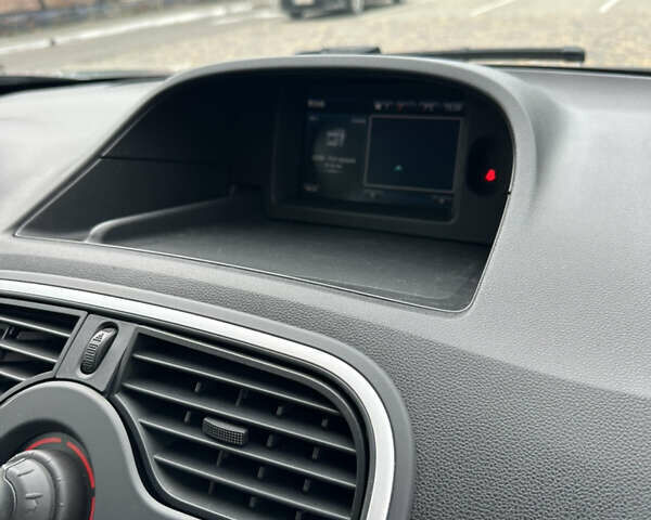 Рено Кенгу 2019 в Луцке на Automoto.ua Серый Рено Кенгу, объемом двигателя 1.5 л и пробегом 230 тыс. км за 12999 $, фото 28 на Automoto.ua