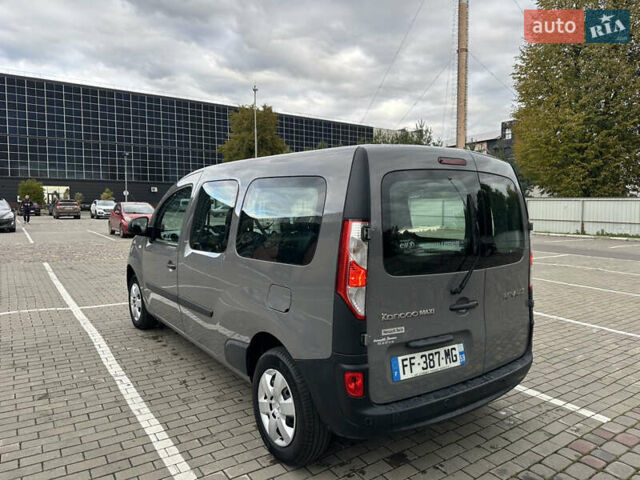 Рено Кенгу 2019 в Луцке на Automoto.ua Серый Рено Кенгу, объемом двигателя 1.5 л и пробегом 230 тыс. км за 12999 $, фото 8 на Automoto.ua