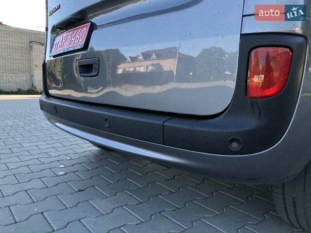 Сірий Рено Кєнгу, об'ємом двигуна 1.5 л та пробігом 195 тис. км за 13999 $, фото 16 на Automoto.ua