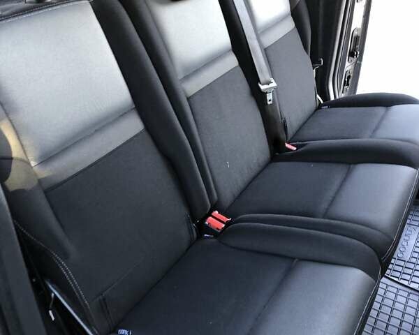 Сірий Рено Кєнгу, об'ємом двигуна 1.5 л та пробігом 195 тис. км за 13999 $, фото 40 на Automoto.ua