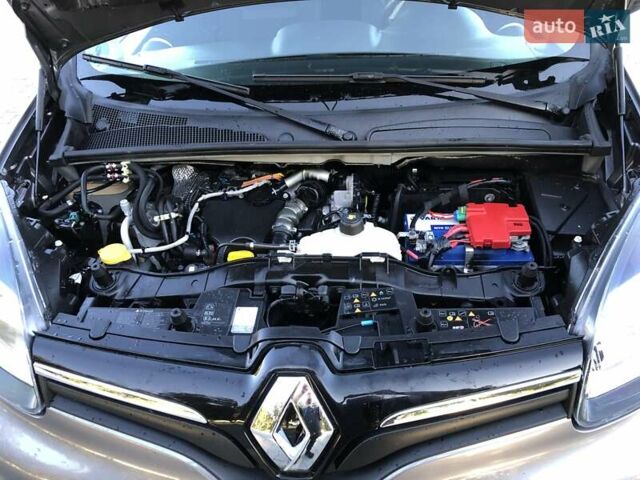 Сірий Рено Кєнгу, об'ємом двигуна 1.5 л та пробігом 195 тис. км за 13999 $, фото 57 на Automoto.ua