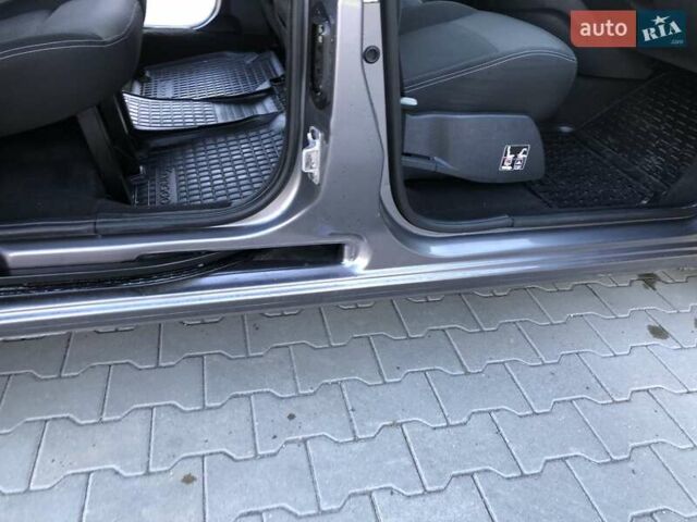 Сірий Рено Кєнгу, об'ємом двигуна 1.5 л та пробігом 195 тис. км за 13999 $, фото 41 на Automoto.ua