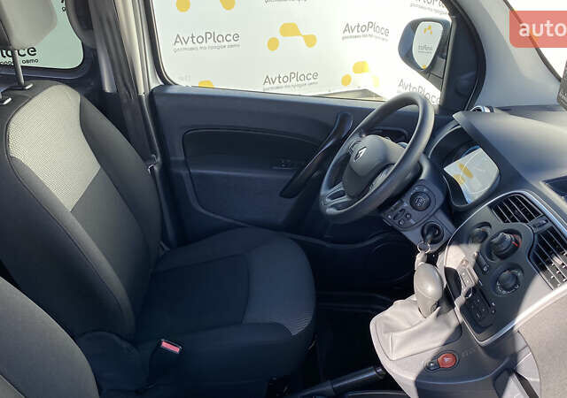 Рено Кенгу 2021 в Луцке на Automoto.ua Серый Рено Кенгу, объемом двигателя 0 л и пробегом 17 тыс. км за 14500 $, фото 54 на Automoto.ua