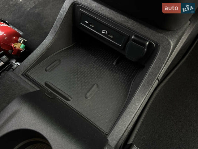 Серый Рено Кенгу, объемом двигателя 0 л и пробегом 11 тыс. км за 24700 $, фото 20 на Automoto.ua