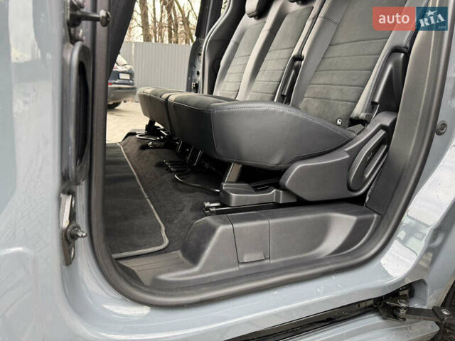 Серый Рено Кенгу, объемом двигателя 0 л и пробегом 11 тыс. км за 24700 $, фото 10 на Automoto.ua