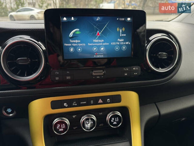 Серый Рено Кенгу, объемом двигателя 0 л и пробегом 11 тыс. км за 24700 $, фото 16 на Automoto.ua