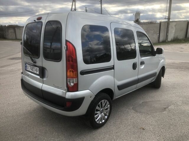 Серый Рено Кенгу, объемом двигателя 1.4 л и пробегом 112 тыс. км за 5500 $, фото 2 на Automoto.ua