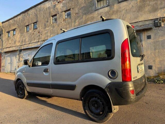 Серый Рено Кенгу, объемом двигателя 1.4 л и пробегом 402 тыс. км за 4164 $, фото 2 на Automoto.ua