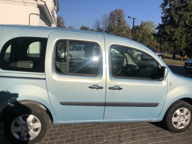 Рено Кенгу 2009 в Миргороде на Automoto.ua Серый Рено Кенгу, объемом двигателя 1.5 л и пробегом 300 тыс. км за 7650 $, фото 1 на Automoto.ua