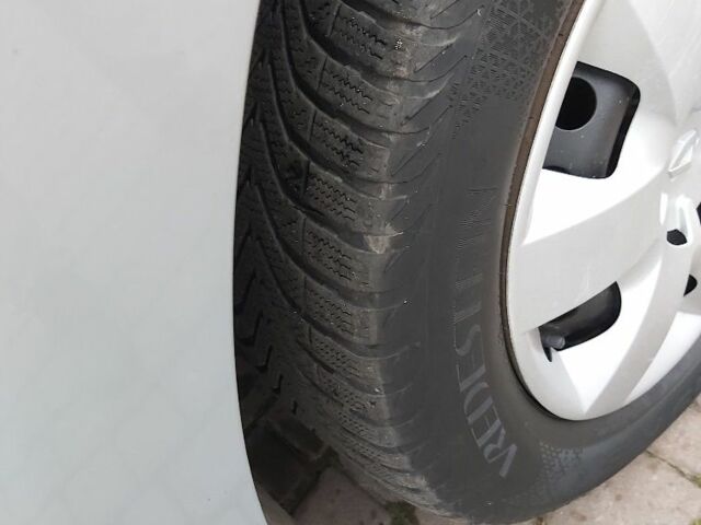 Сірий Рено Кєнгу, об'ємом двигуна 1.5 л та пробігом 240 тис. км за 7500 $, фото 19 на Automoto.ua