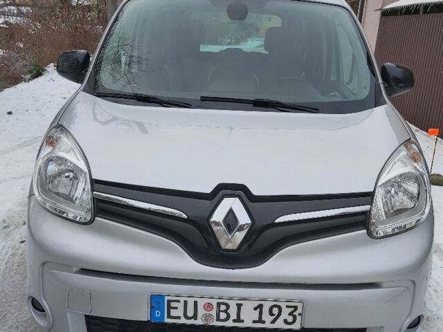 Серый Рено Кенгу, объемом двигателя 1.5 л и пробегом 240 тыс. км за 9700 $, фото 19 на Automoto.ua