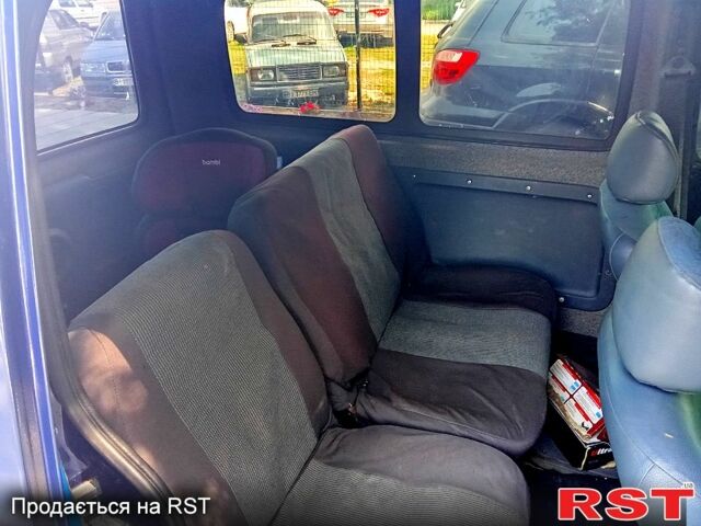 Синий Рено Кенгу, объемом двигателя 1.4 л и пробегом 229 тыс. км за 2100 $, фото 8 на Automoto.ua