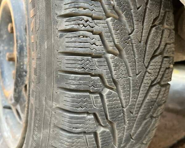 Рено Кєнгу 2005 у Чернівцях на Automoto.ua Синій Рено Кєнгу, об'ємом двигуна 1.5 л та пробігом 356 тис. км за 2500 $, фото 2 на Automoto.ua