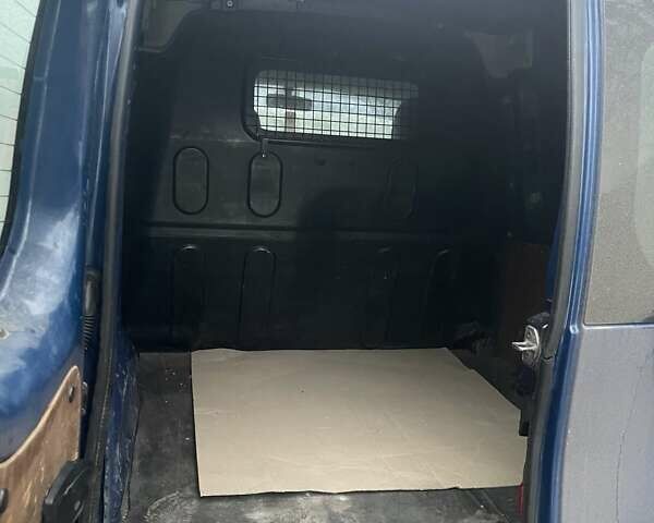 Синий Рено Кенгу, объемом двигателя 1.46 л и пробегом 219 тыс. км за 3600 $, фото 9 на Automoto.ua