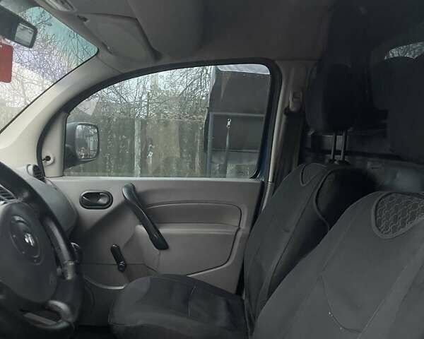 Синий Рено Кенгу, объемом двигателя 1.46 л и пробегом 219 тыс. км за 3600 $, фото 7 на Automoto.ua