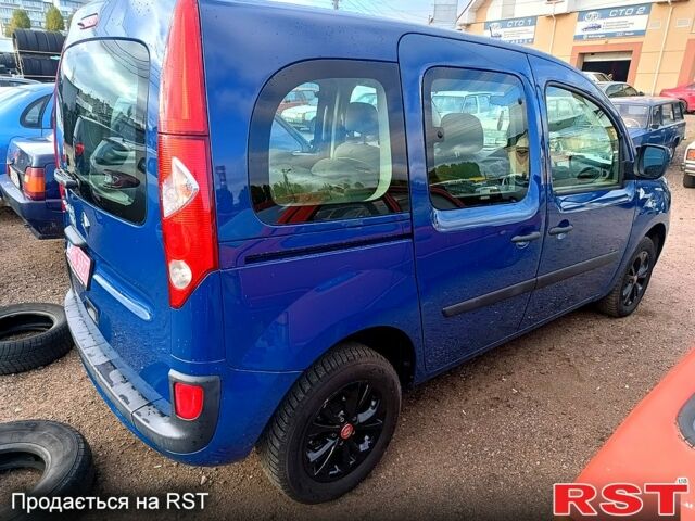 Синий Рено Кенгу, объемом двигателя 1.6 л и пробегом 0 тыс. км за 6800 $, фото 3 на Automoto.ua